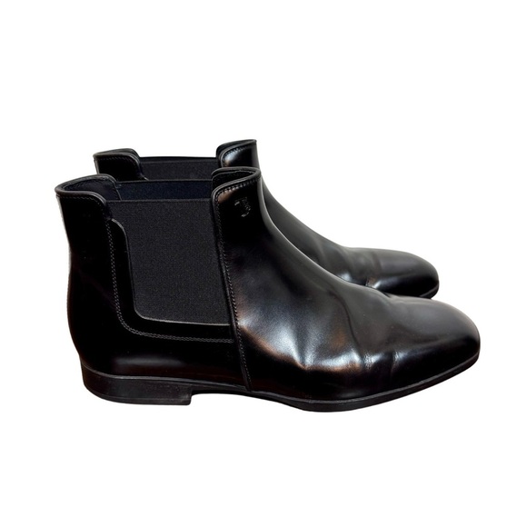 TOD’S Black Patent Leather Chelsea Ankle Boots - Picture 6 of 13